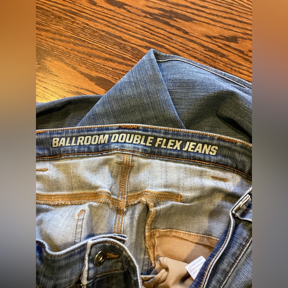 Duluth Trading Co Ballroom Double Flex Blue Jeans - Picture 4 of 5